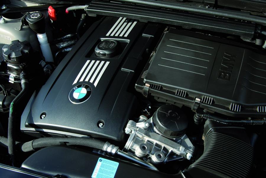  BMW 3-Series Convertible 2007 года  (фото 73 из 239)